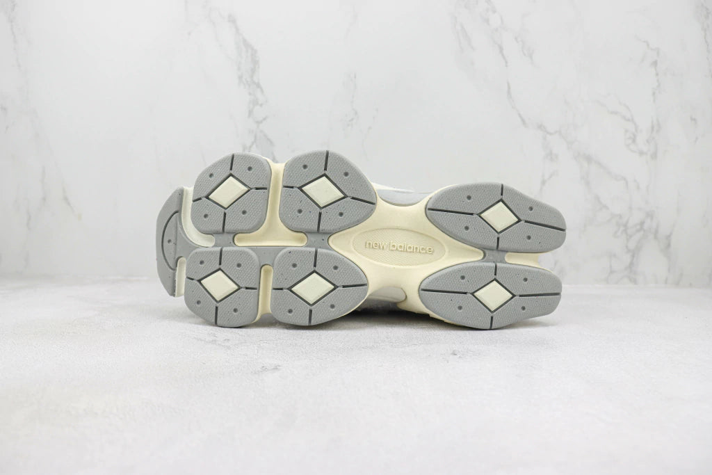 New Balance 9060 Quartz Grey