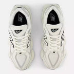 New Balance 9060 Sea Salt
Raincloud