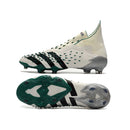 Chuteira Adidas Predator Freak .1 FG - Campo