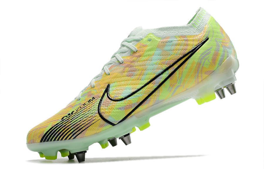 Chuteira Nike Air Zoom Mercurial Vapor 15 Elite SG - TRAVA MISTA