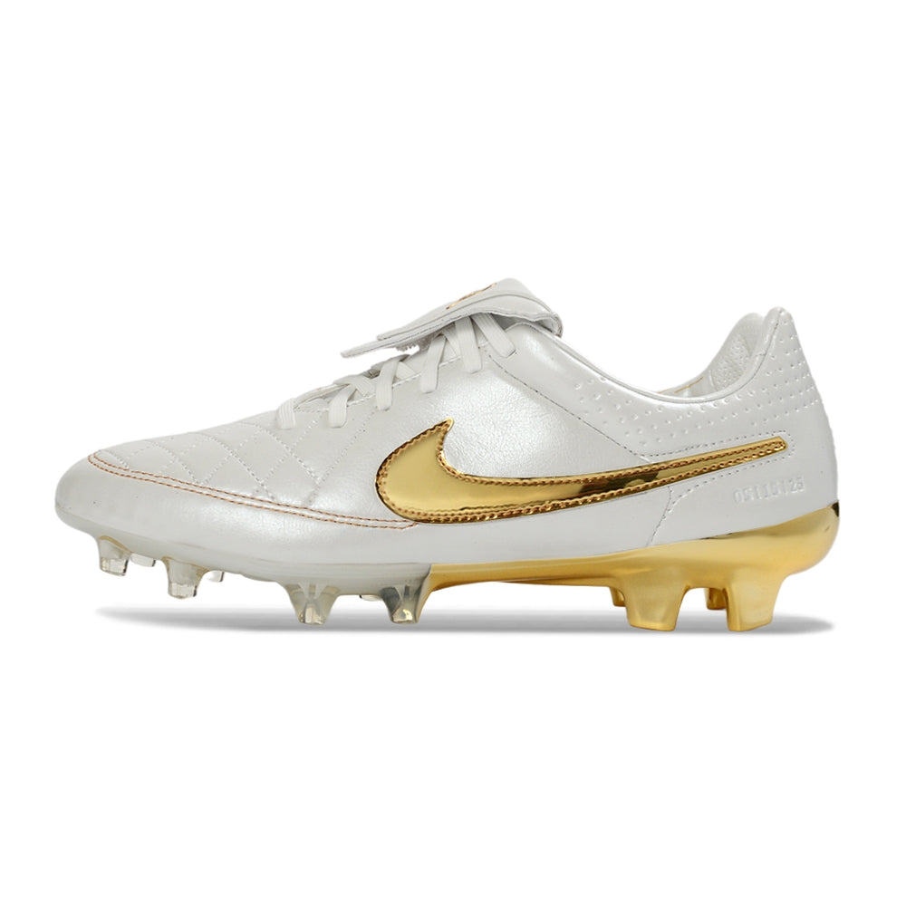 Chuteira Nike Tiempo Legend 7 FG R10 - Campo