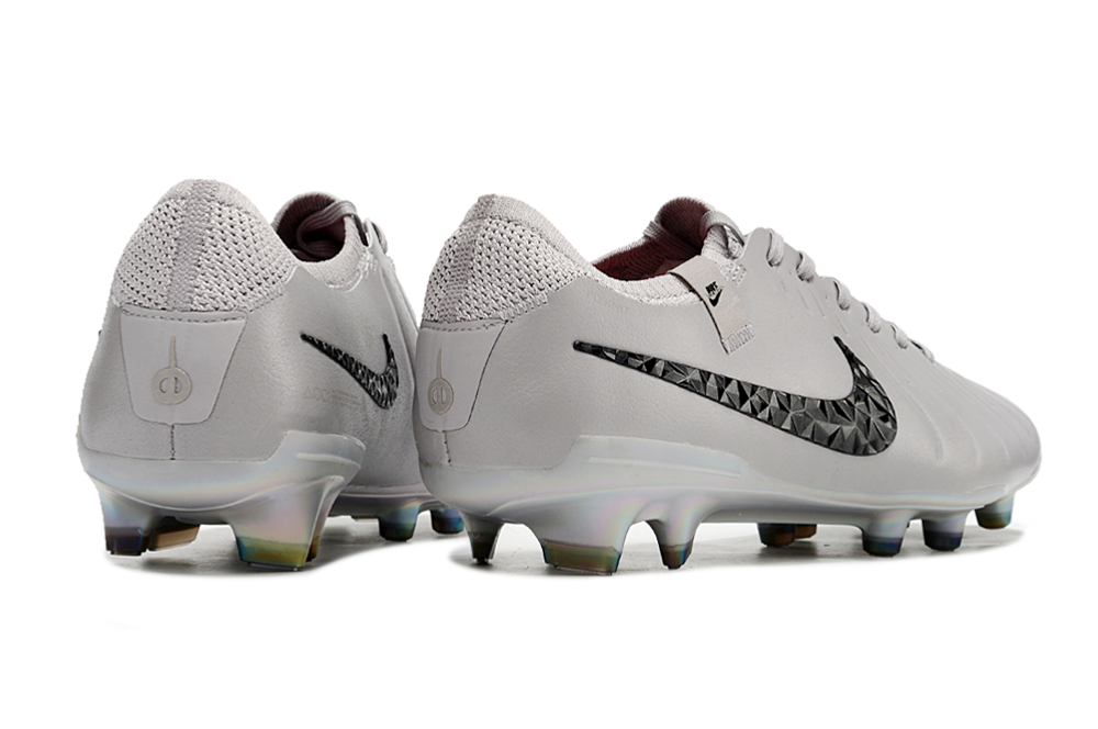 Chuteira Nike Tiempo Legend X - Campo