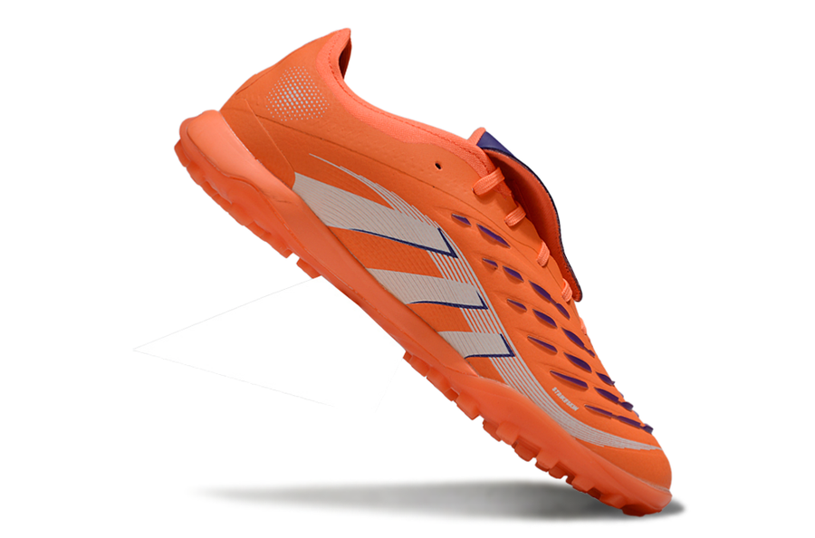 Chuteira Adidas Predator Elite - Society