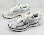 Nike Zoom Vomero 5 Photon Dust Metallic Silver