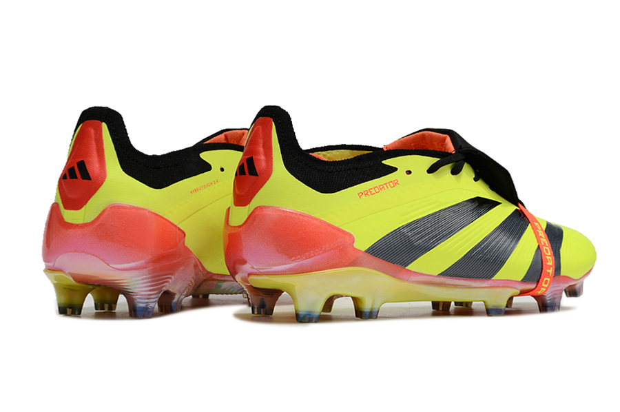 Chuteira Adidas Predator+ Elite FG - Campo