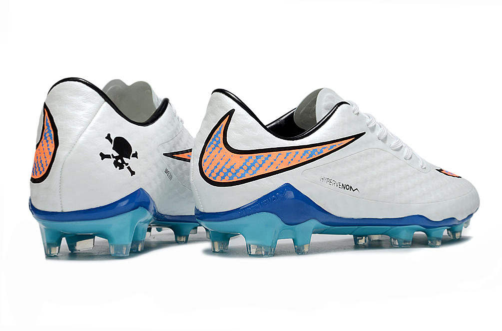 Chuteira Nike Hypervenom Elite FG - Campo