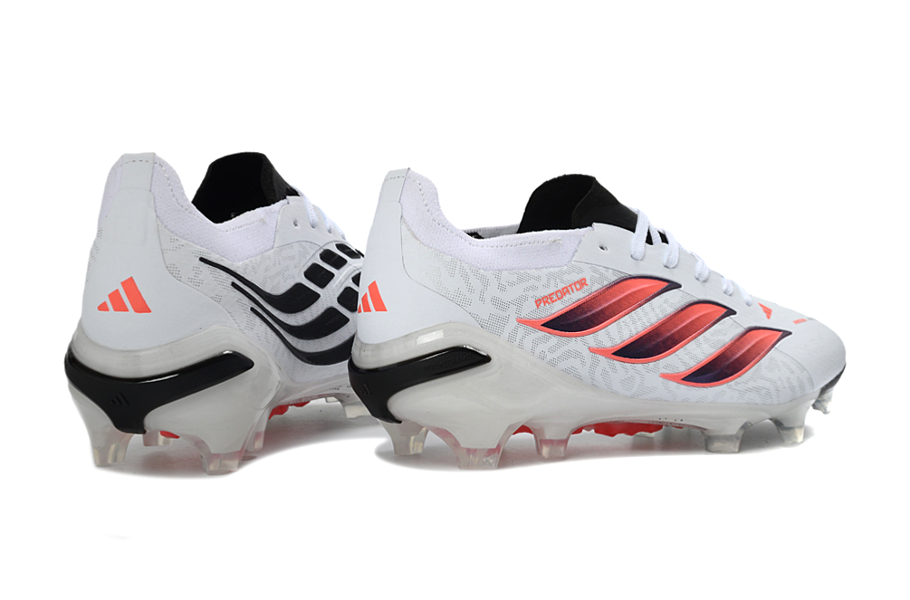 Chuteira Adidas Predator+ Elite FG - Campo