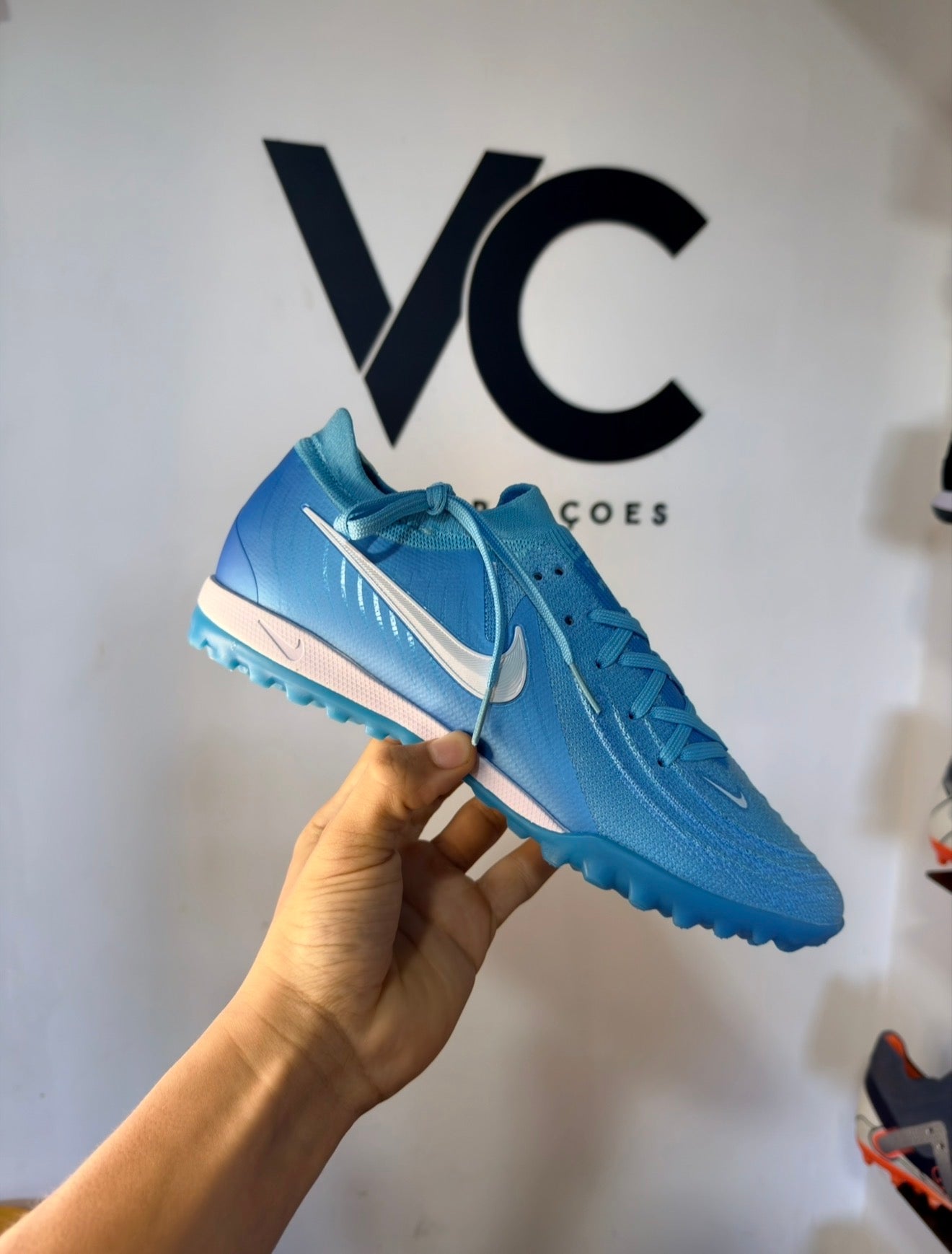 Chuteira Nike Phantom GX 2 Azul (PRONTA ENTREGA)