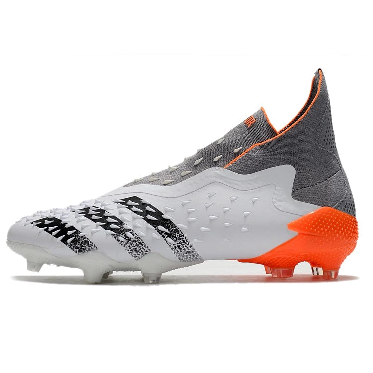 Chuteira Adidas Predator Freak .1 FG - Campo