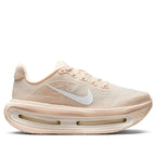 Nike Vomero Premium Chalk Bege