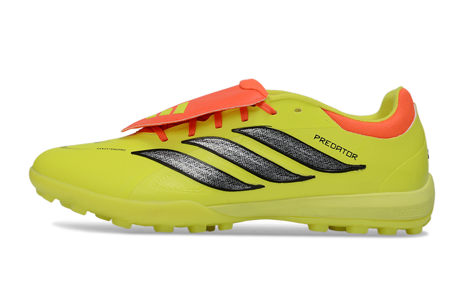 Chuteira Adidas Predator Elite - Society