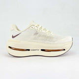 Nike Vomero Premium
Coconut Beige