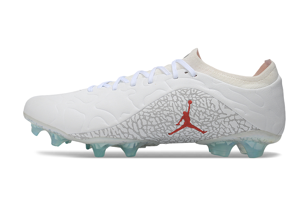Chuteira Nike Tiempo Maestro FG - Campo