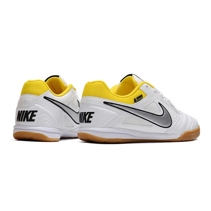Chuteira/Tenis Nike SB Gato - Futsal