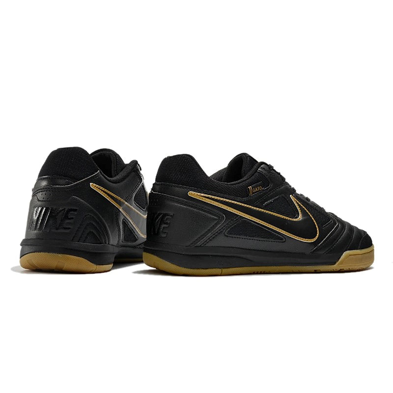 Chuteira/Tenis Nike SB Gato - Futsal